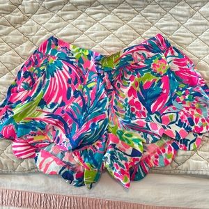 Adorable Lilly Pulitzer shorts